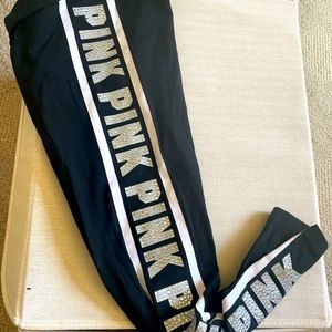 Pink cropped leggings